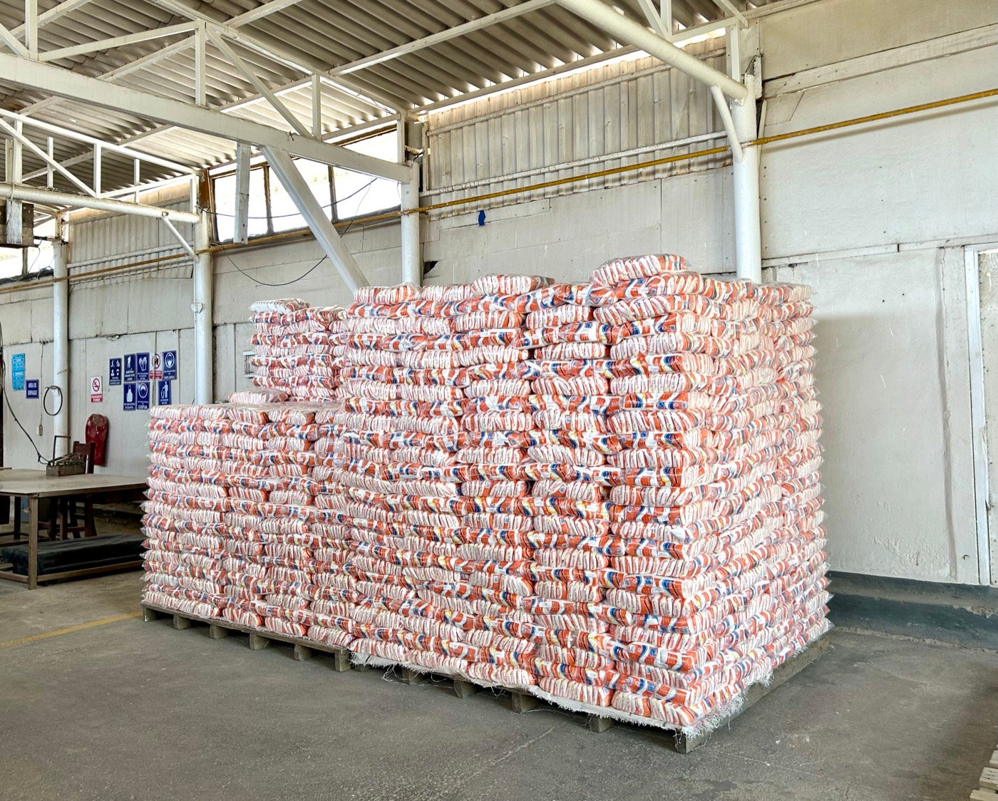 Bodega de sal empacada